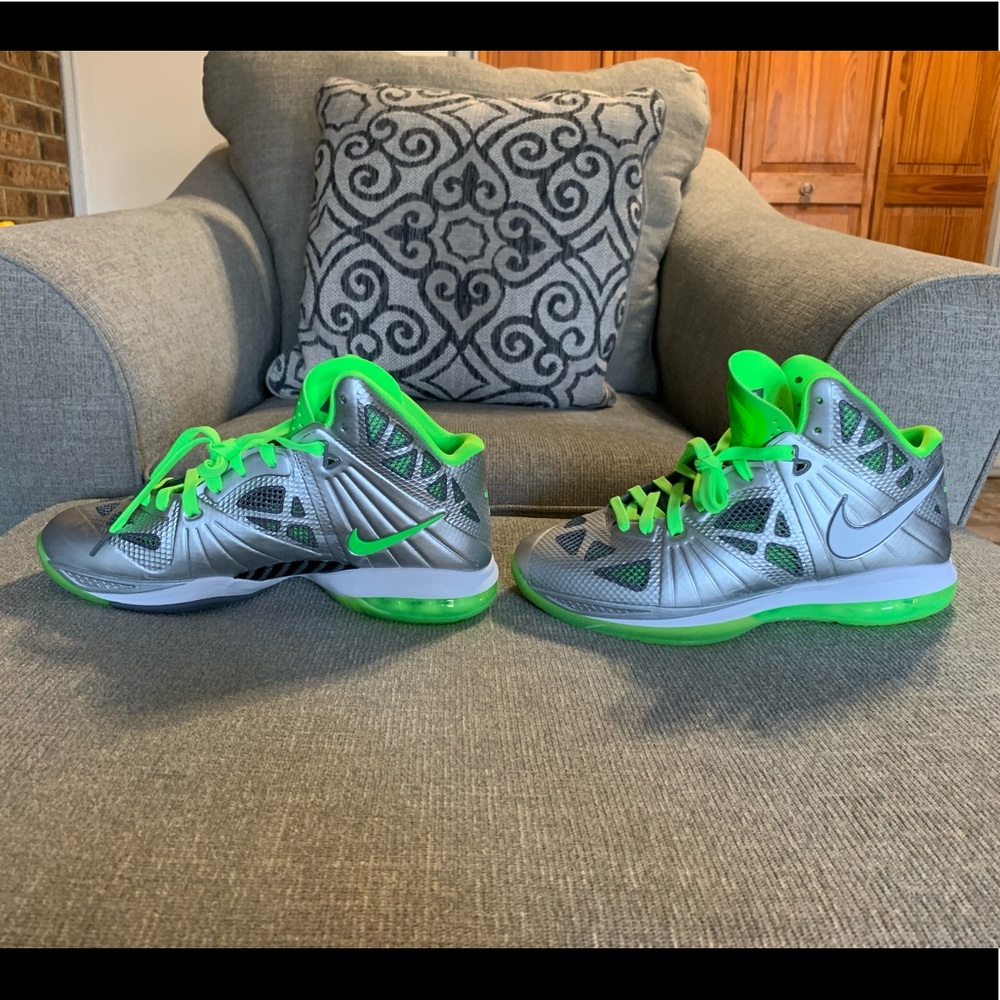 Nike LeBron 8 P.S. “Dunkman” Shoes
